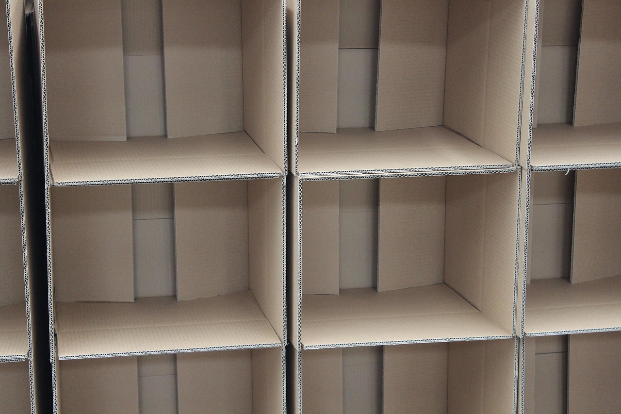 Device pickup and secure data wipe packaging - Jiils tech buyback